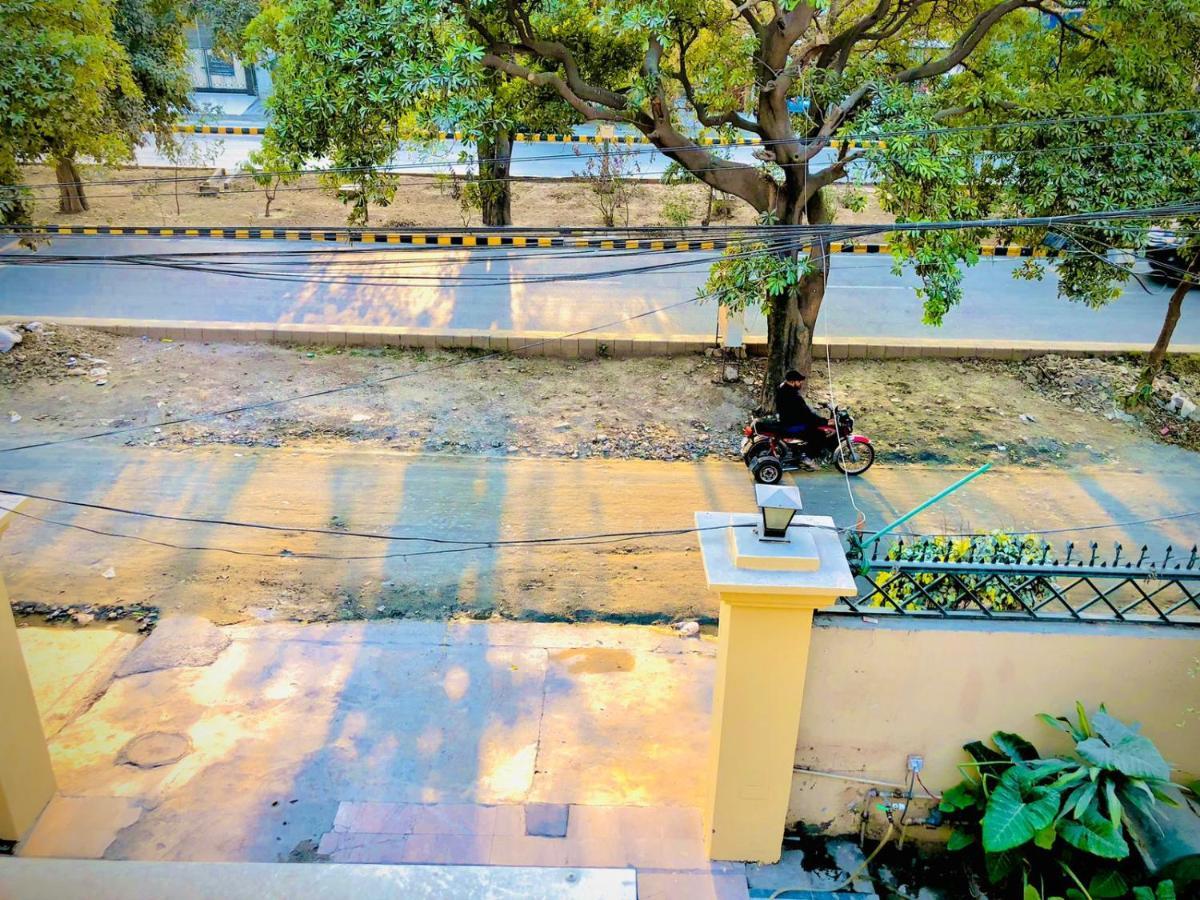 Hotel Royal Grand 拉合尔 外观 照片