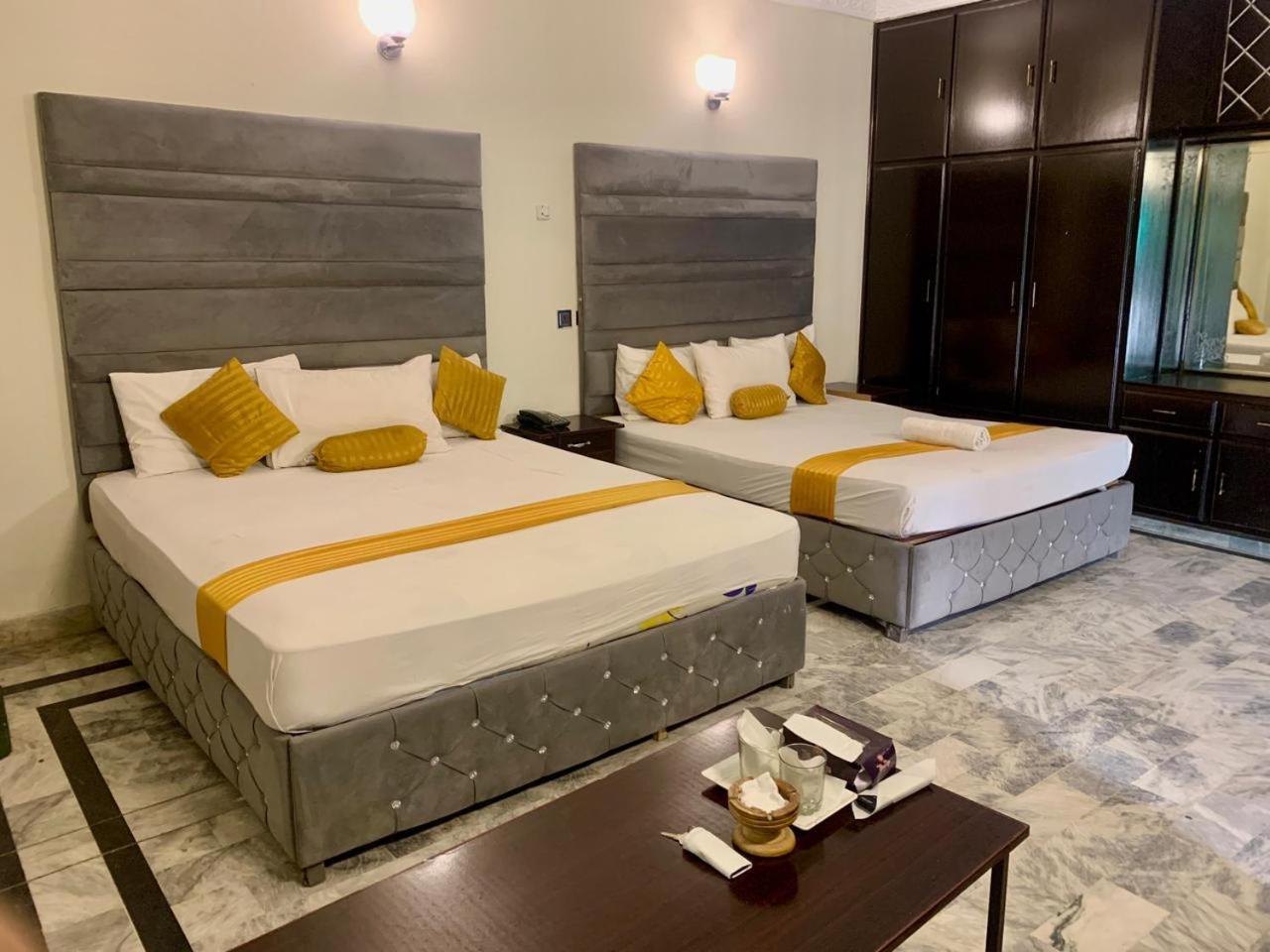 Hotel Royal Grand 拉合尔 外观 照片