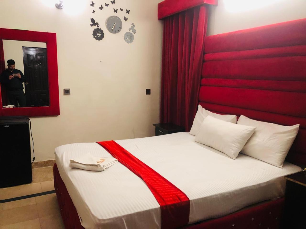 Hotel Royal Grand 拉合尔 外观 照片