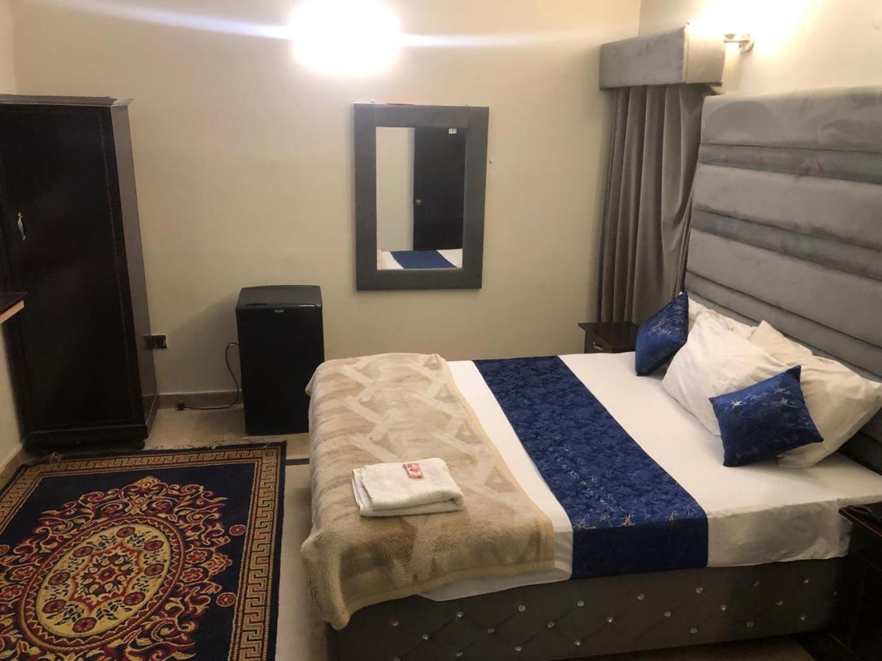 Hotel Royal Grand 拉合尔 客房 照片